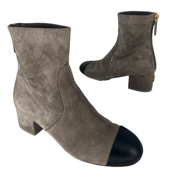Chanel 2024 Cap Toe Interlocking CC Logo Suede Boots - Picture 3 of 15